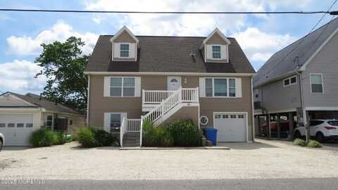 61 Albert Drive, Beach Haven West, NJ 08050