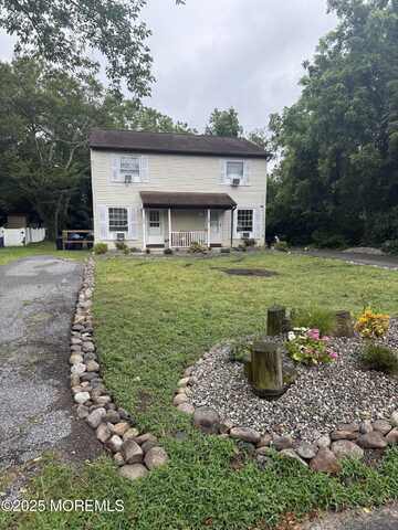 56 Memorial Drive, Barnegat, NJ 08005