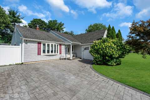 308 Ashford Road, Toms River, NJ 08755