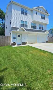 217 Seeley Avenue, Keansburg, NJ 07734