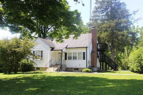 213 Old Bates Gates Road, New Hampton, NY 10958