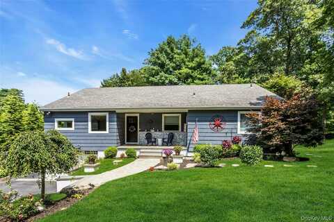 870 Heights Place, Oyster Bay, NY 11771