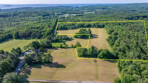 43 Melvin Heights Road, Camden, ME 04843