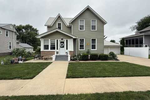 511 Blackhawk, Reinbeck, IA 50669