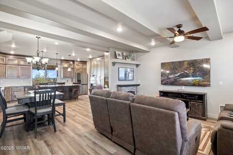 1030 Medallion Circle, Taylor, AZ 85939
