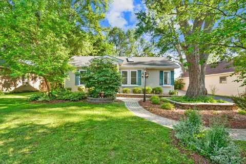 116 Deer Path Road, Lake In The Hills, IL 60156