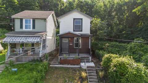 4603 Monongahela St, Hazelwood, PA 15207