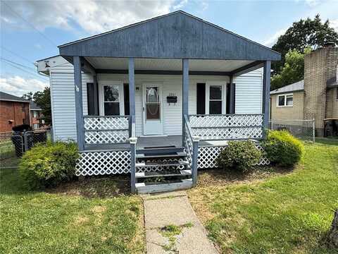 2861 Maple St, Bethel Park, PA 15102