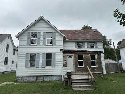 219 E Patton Street, Paxton, IL 60957