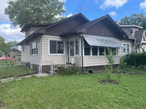 329 Stuart Avenue, Aurora, IL 60505