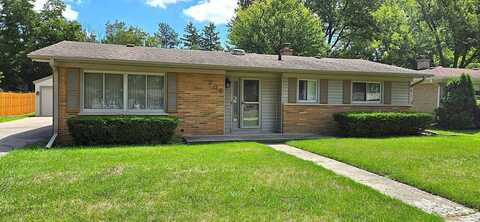 209 Gladys Avenue, Fox River Grove, IL 60021