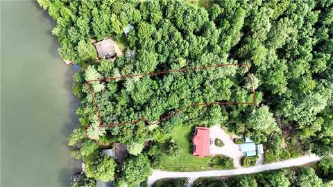 533 Sleepy Hollow Court, Tamassee, SC 29686