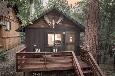 790 Pine Lane, Sugarloaf, CA 92386