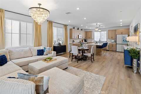 521 Stallion Way, Rancho Mission Viejo, CA 92694