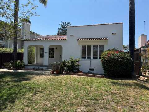 4313 Shadyglade Avenue, Studio City, CA 91604
