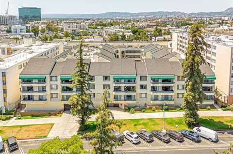 435 S La Fayette Park Place, Los Angeles, CA 90057