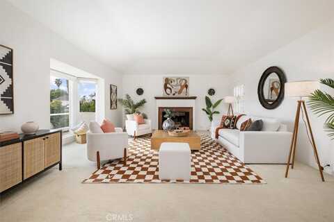 6476 San Marco Circle, Los Angeles, CA 90068