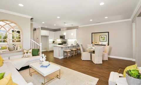 1510 El Paseo, Lake Forest, CA 92610