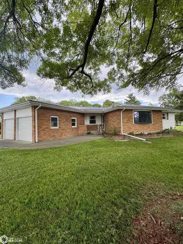 13186 Cedar Hills Drive, Burlington, IA 52601