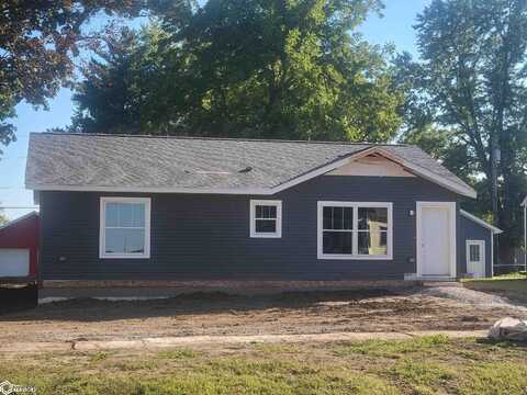 207 E Jefferson Street, Mount Ayr, IA 50854