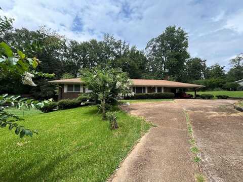131 Rochelle Dr., Calhoun City, MS 38916