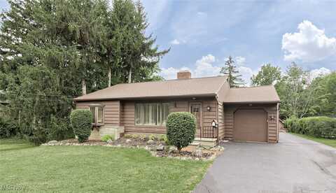 5807 Wilson Mills Road, Highland Heights, OH 44143