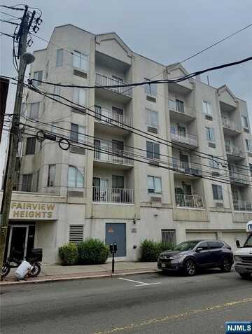 320 Anderson Avenue 4A, Fairview, NJ 07022
