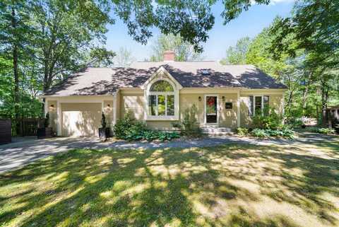 6 Lindsay Road, Hooksett, NH 03106