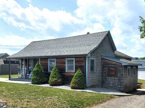 26 Wrentham Street, Bellingham, MA 02019