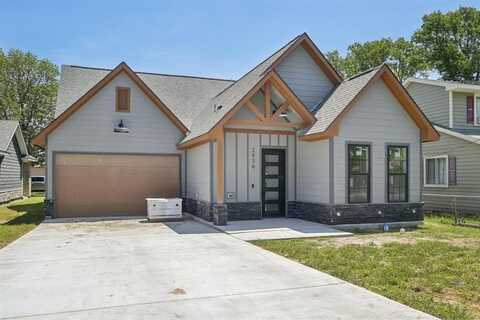 2936 Henry Road, Lancaster, TX 75134