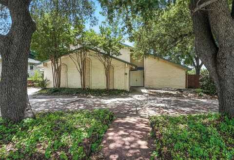 2411 Meadow Creek Drive, Carrollton, TX 75006