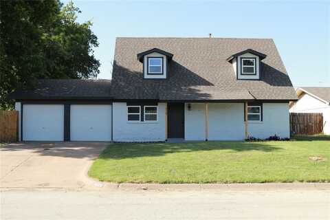 3425 Manordale Court, Forest Hill, TX 76140