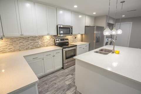 8717 Pine Forest Drive, Rowlett, TX 75088