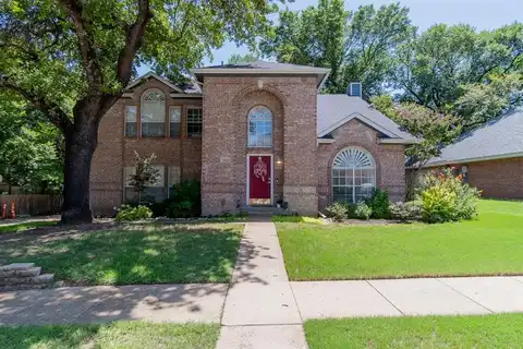 2416 Hedgeapple Drive, Arlington, TX 76001