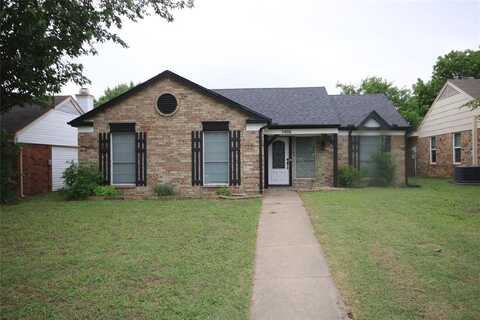 5406 Yaupon Drive, Arlington, TX 76018
