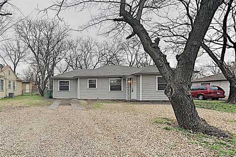 637 Cimarron Trace, Grand Prairie, TX 75051