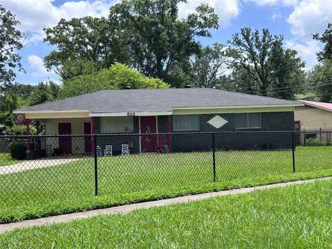 513 Lynbrook Boulevard, Shreveport, LA 71106