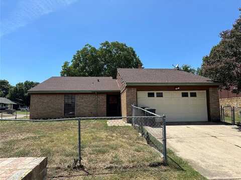 1808 Heidelberg Drive, Fort Worth, TX 76134