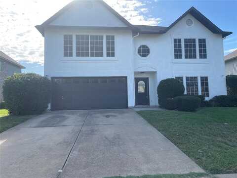 3152 Pine Valley Drive, Grand Prairie, TX 75052