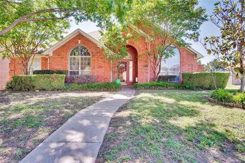 1023 Essex Drive, Cedar Hill, TX 75104
