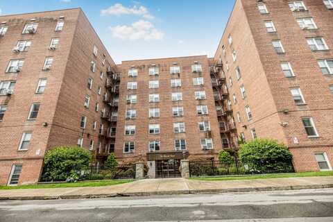 1 Vincent Rd, Bronxville, NY 10708