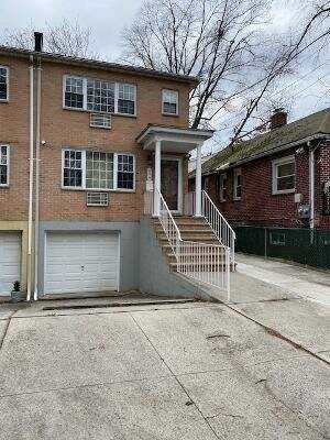 256 Leland Ave, Bronx, NY 10473