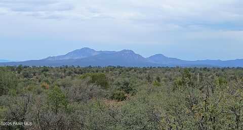 000 Simmons Way, Prescott, AZ 86305