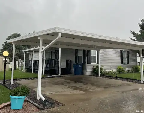 3451 RIDGE Avenue, Springfield, IL 62702