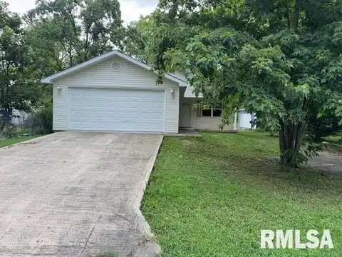 704 W 5TH Street, Johnston City, IL 62951