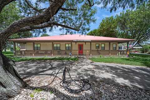 3791 Elm Dr, Beeville, TX 78102