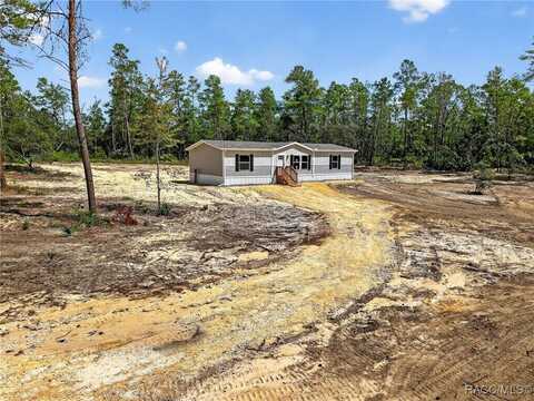 8983 N Husky Avenue, Dunnellon, FL 34433