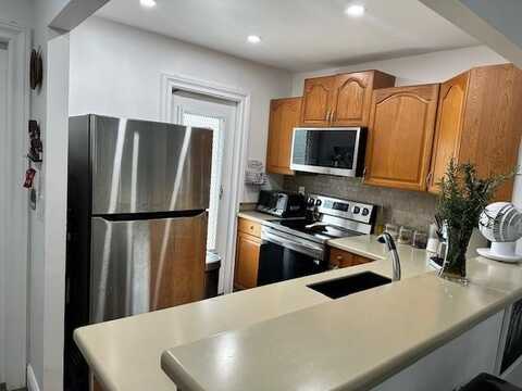 440 SE 2nd Ave, Deerfield Beach, FL 33441