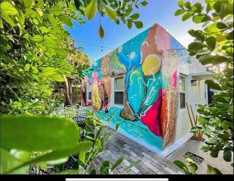 710 NE 87th St, Miami, FL 33138