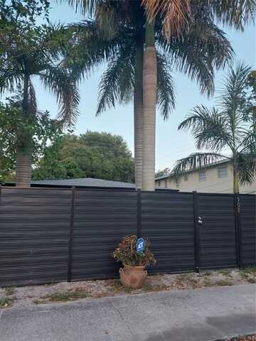 508 NW 8th Ave, Fort Lauderdale, FL 33311